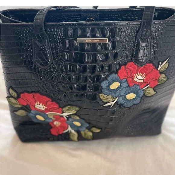 Brahmin Medium Julian Tote Black Bluewood Applique red blue green - Picture 7 of 16